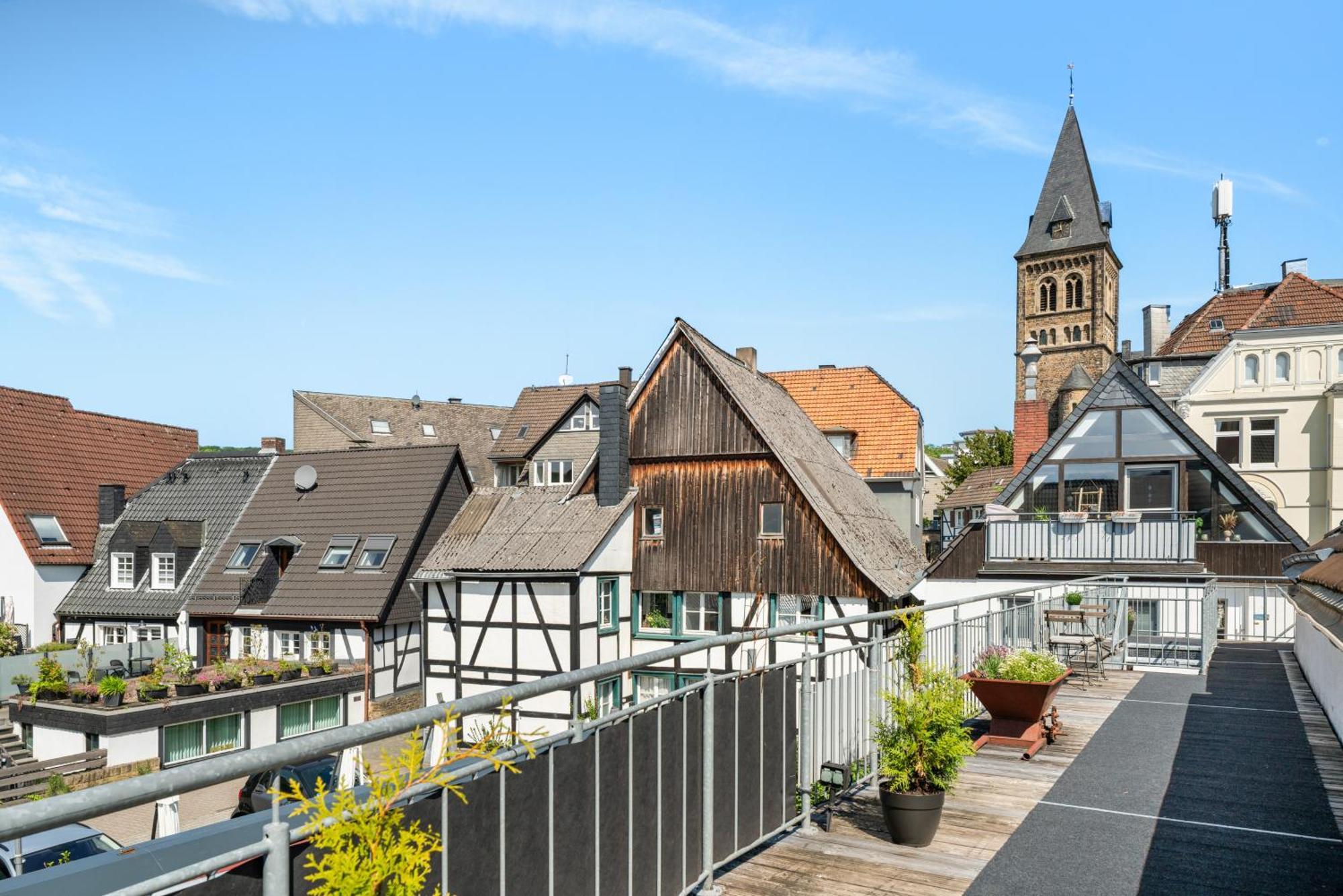 Mola Apartments-Charmante Ferienwohnung Im Herdecke Zentrum Fuer 3 Personen-Grosse Dachterrasse-Grill-Gratis Parken-Wlan Exterior photo